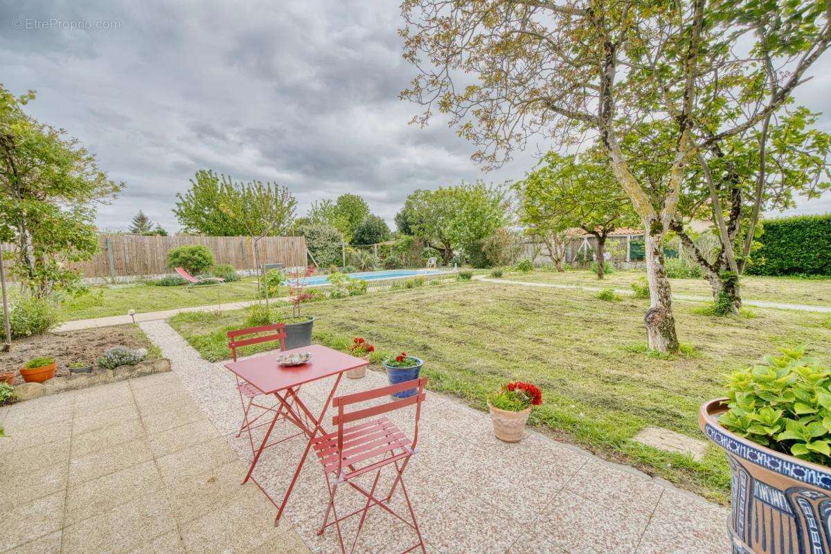 Maison à PORT-DES-BARQUES