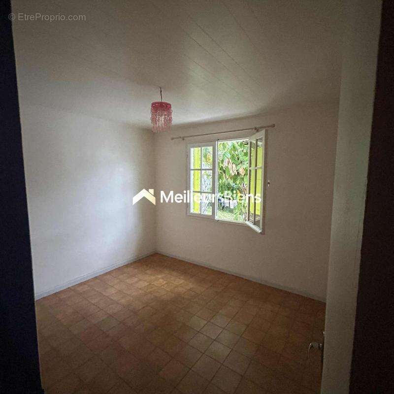 Maison à ENTRE-DEUX