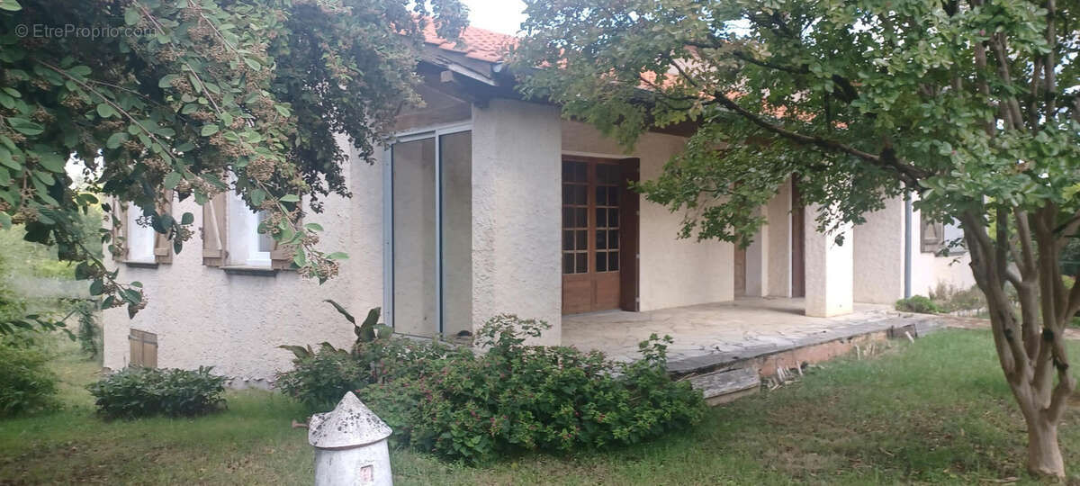 maison individuelle de 90m2 an 80'en BE SUR 1500M2 de terrain - photo 6