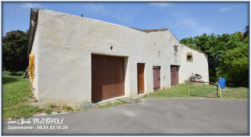 Maison à LABASTIDE-D'ANJOU