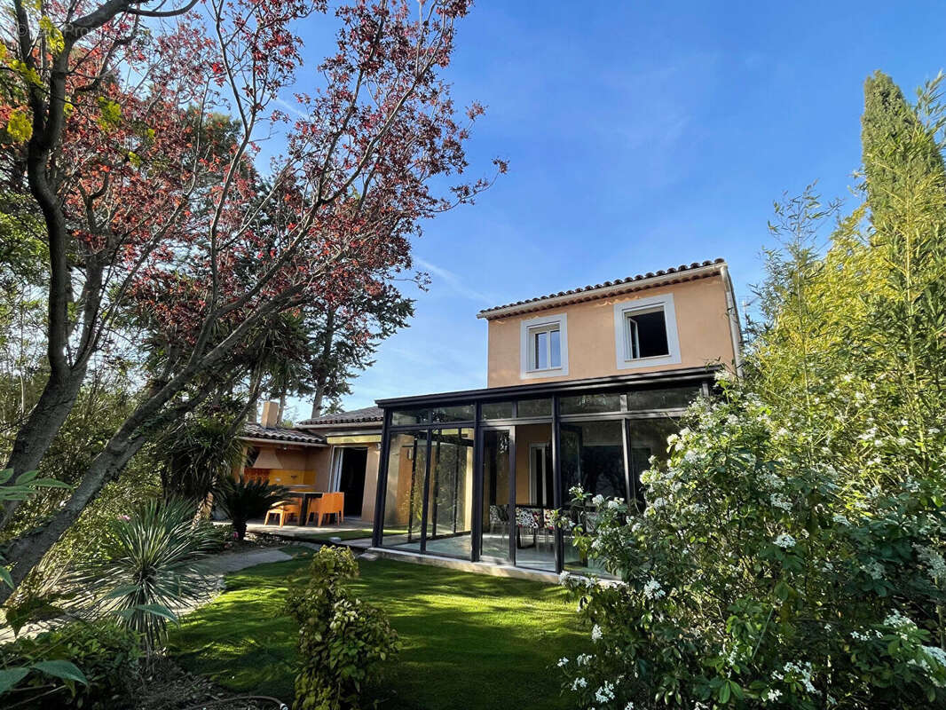 Maison à VENELLES