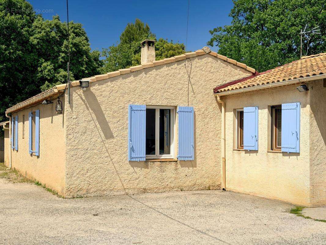 Maison à VILLENEUVE
