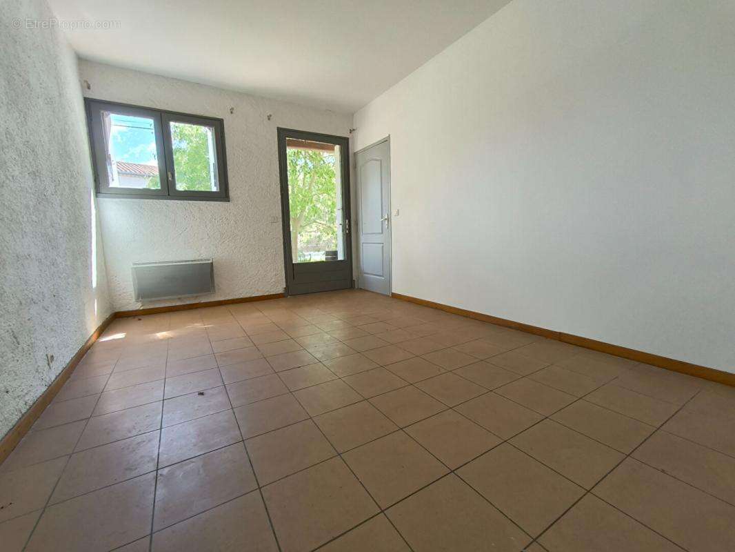 Maison à LEZIGNAN-CORBIERES