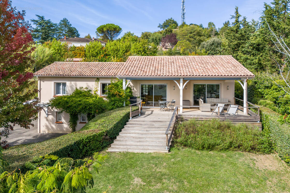 Maison à MONFLANQUIN