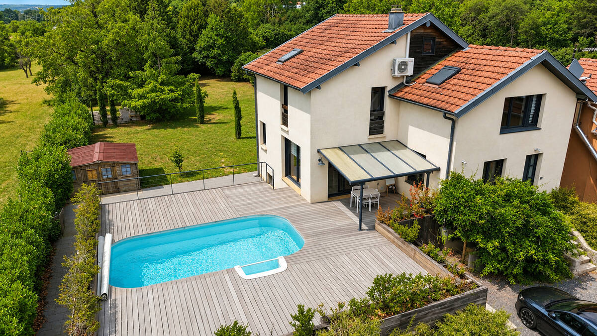 Maison à MALZEVILLE