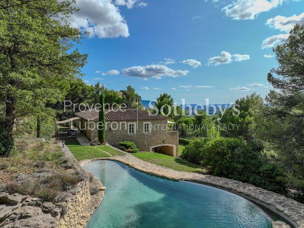 Maison à SAUMANE-DE-VAUCLUSE