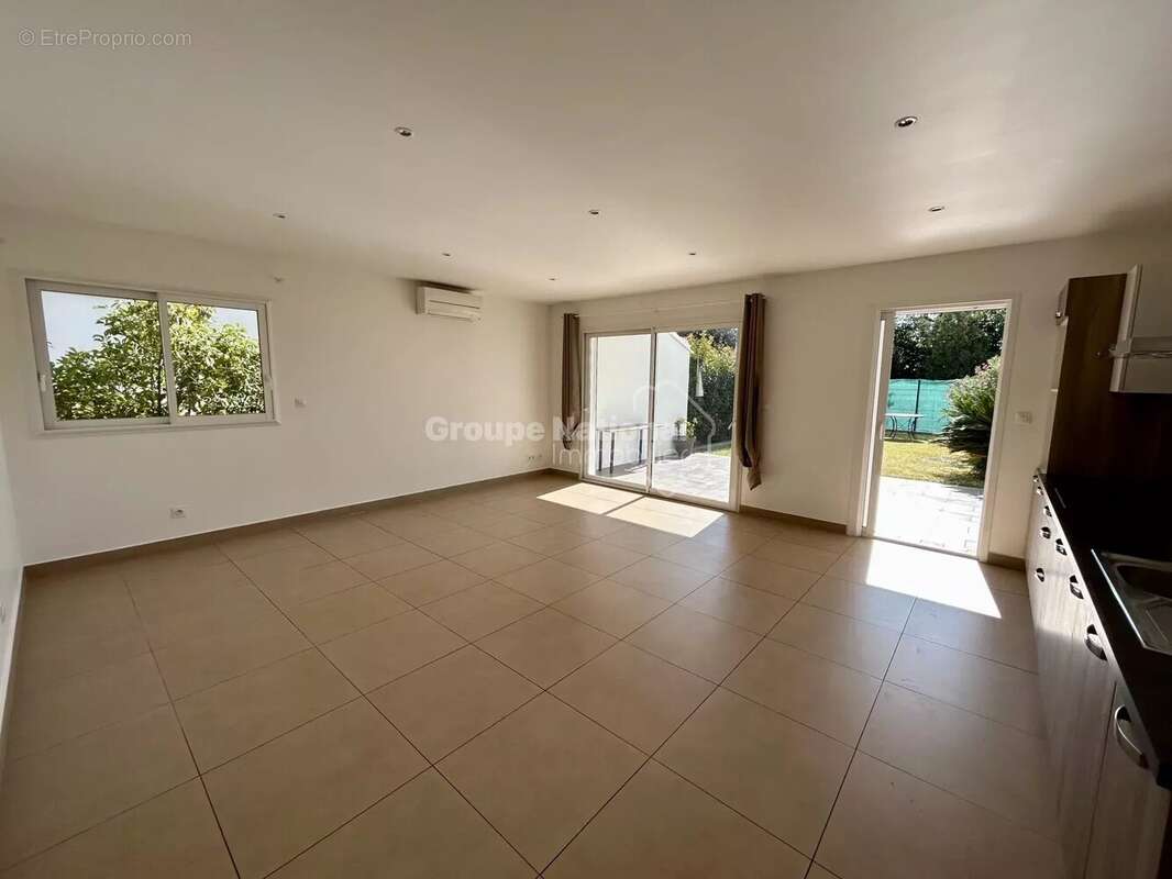 Appartement à SALON-DE-PROVENCE