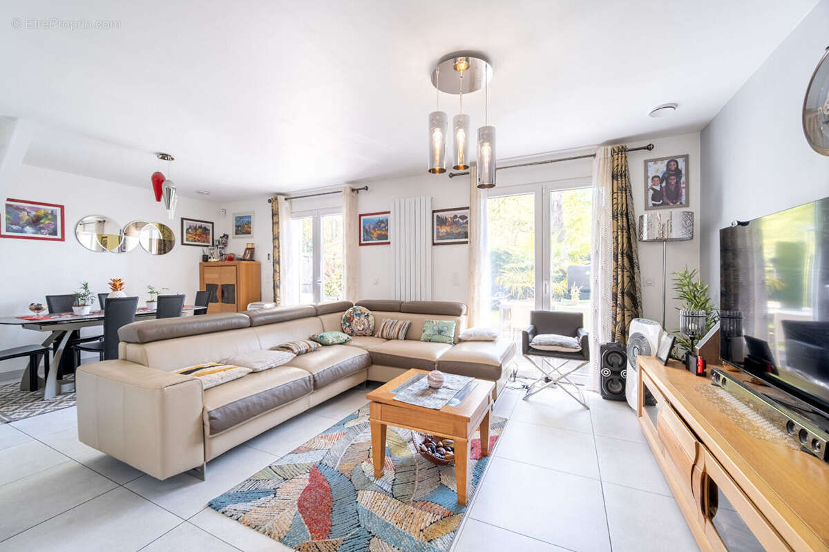 Maison à VILLENEUVE-SAINT-GEORGES