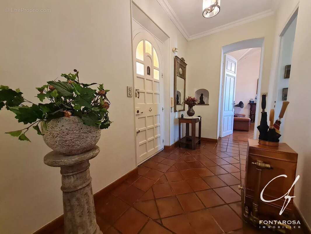 Maison à SAINT-RAPHAEL