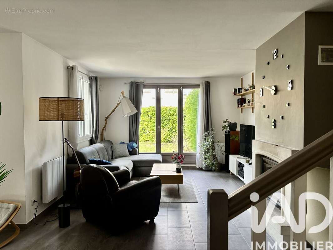 Photo 4 - Maison à CERGY