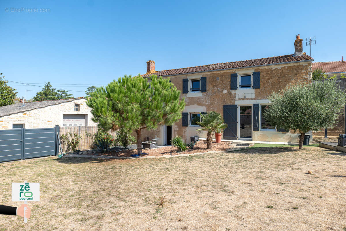 Maison familiale prête à vivre   Piscine, jardin sans vis-à-vis et aucun travaux ! - photo 20