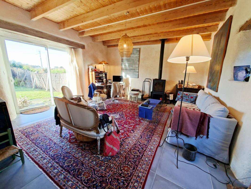 Longère en pierres rénovée avec maison d'amis ! - photo 7