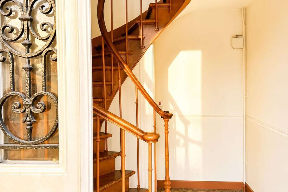 Appartement 38 m² à Saint-Maur-Des-Fosses  - photo 4