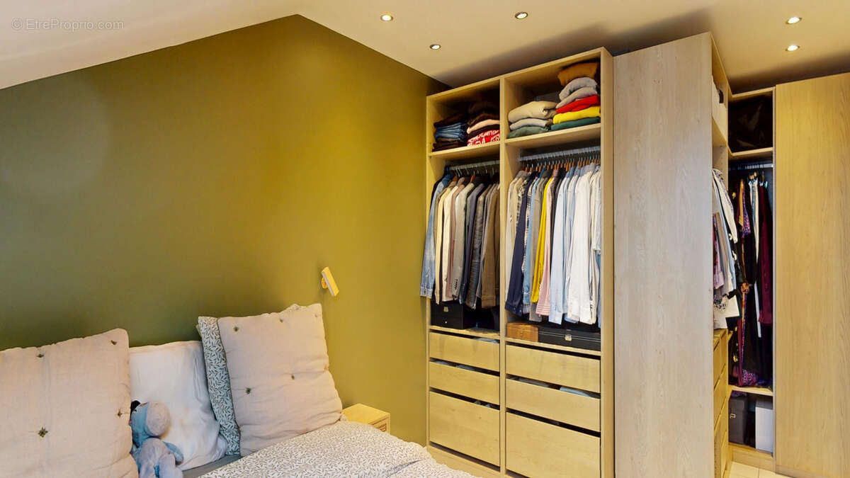 Appartement à ARS-SUR-MOSELLE