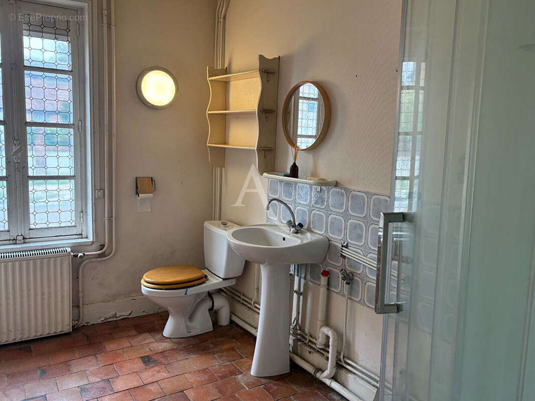 Maison à BRINON-SUR-SAULDRE