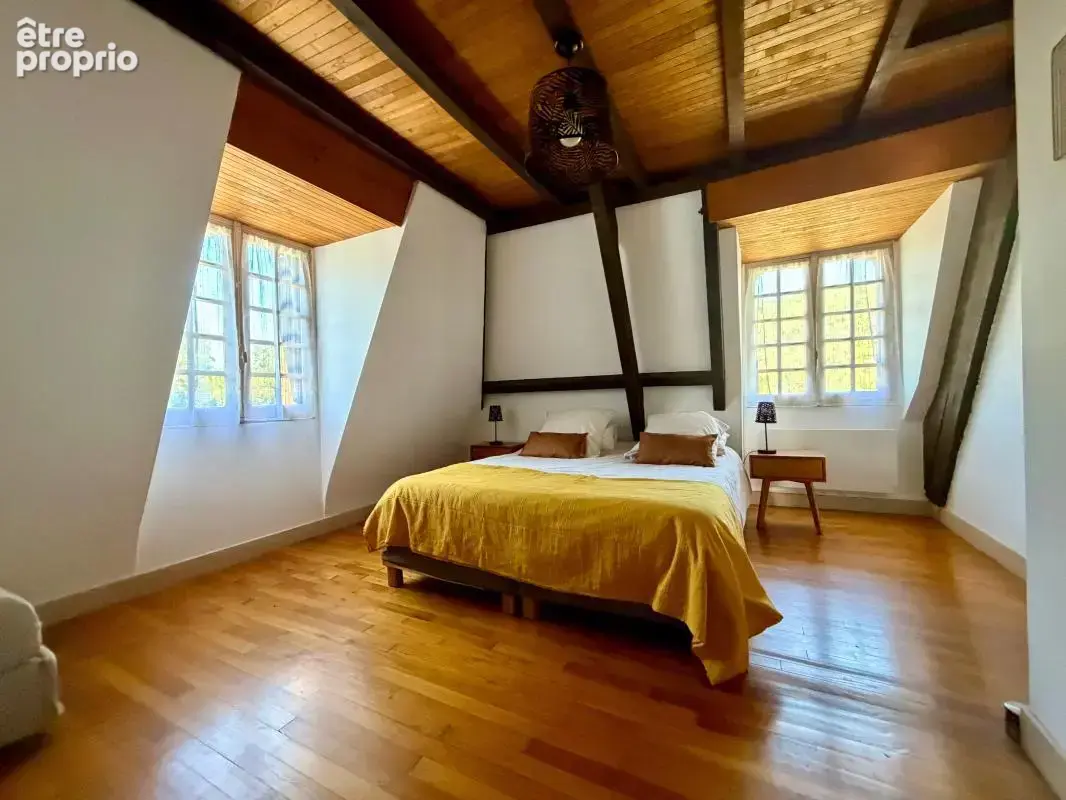 Propriété de caractère sur 2 hectare avec piscine – 3 habitations- Périgord Noir - photo 10