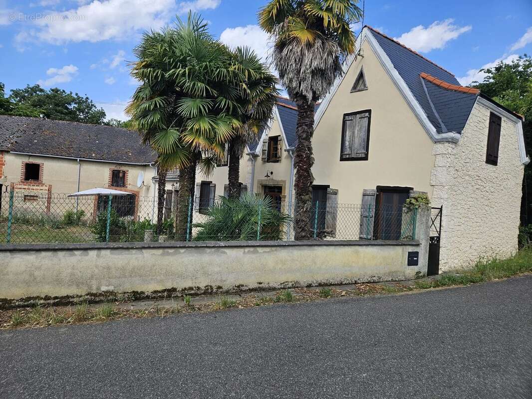 Maison à CROUSEILLES