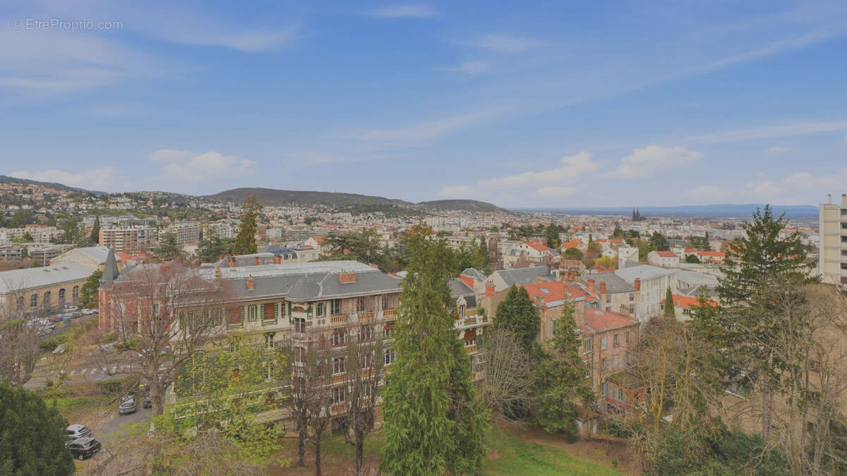 Appartement à CHAMALIERES