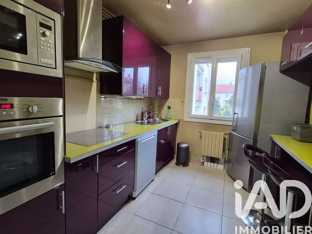 Photo 2 - Appartement à VITRY-SUR-SEINE