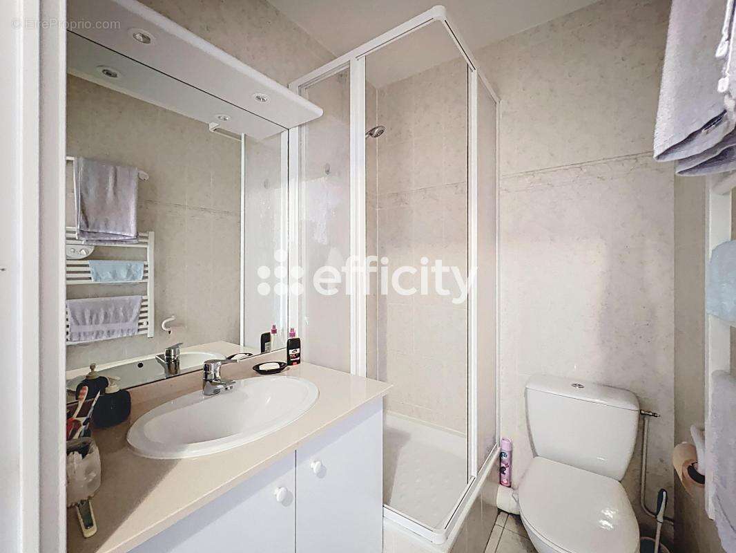 Appartement à ISSY-LES-MOULINEAUX