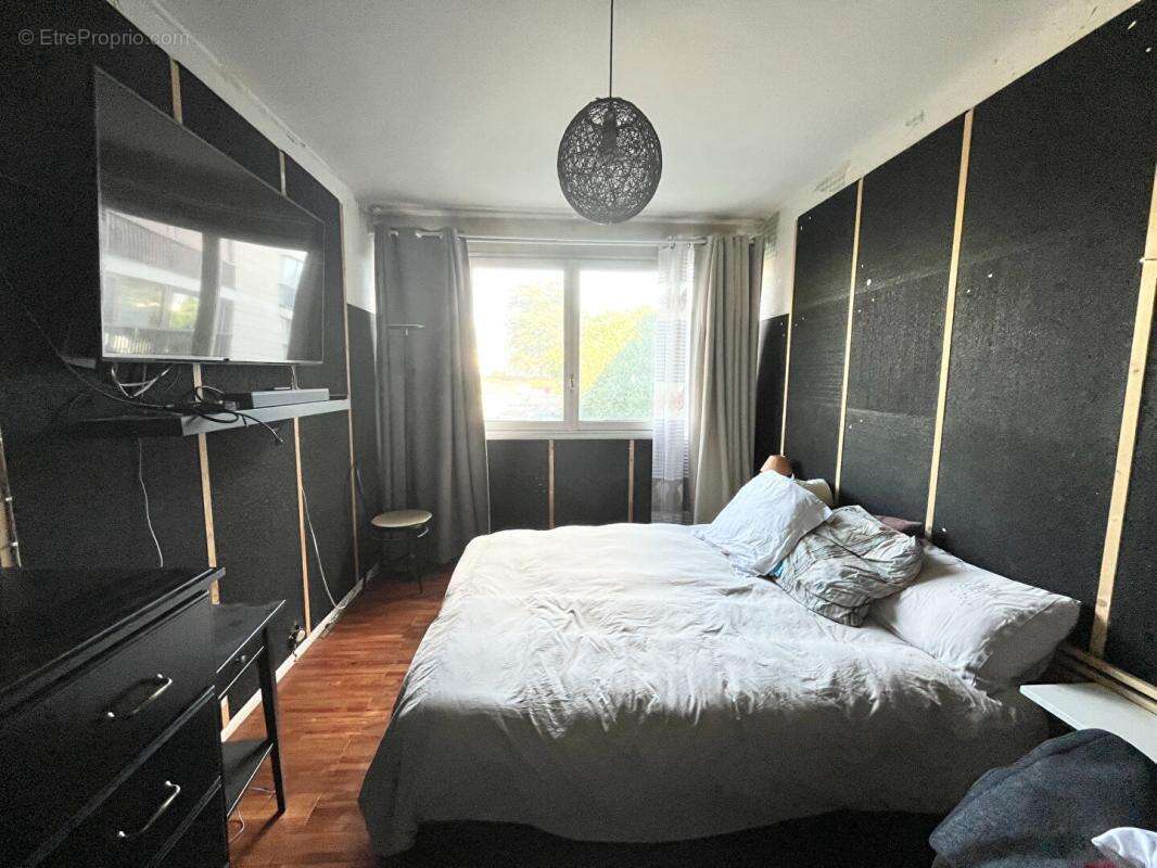 Appartement à FONTENAY-LE-FLEURY