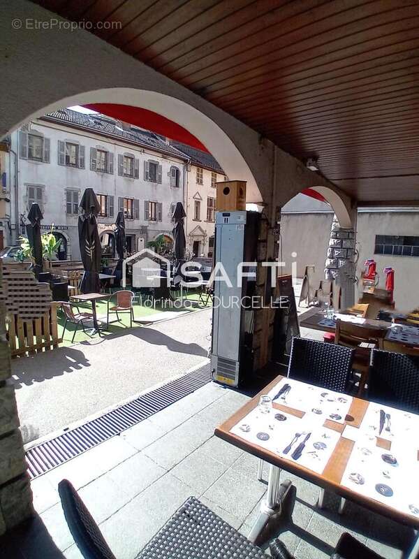 Photo 3 - Commerce à THONES