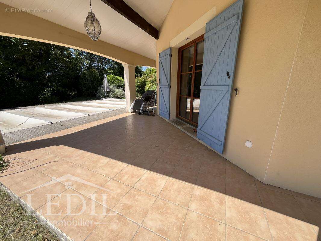 Maison à LARRESSINGLE