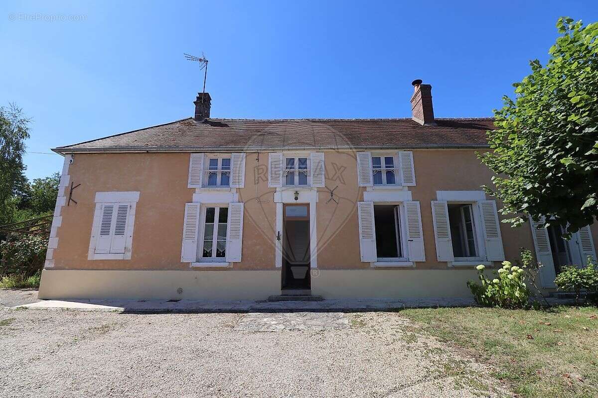 Maison à VILLEFARGEAU