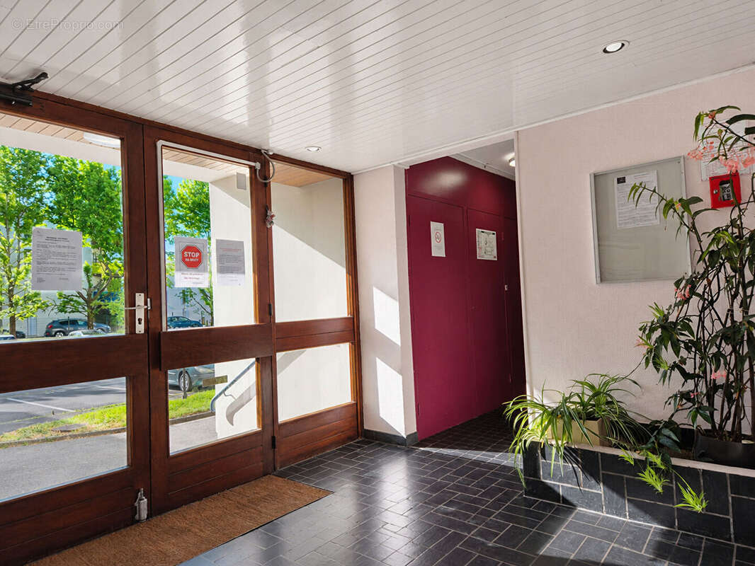 Appartement à BILLERE