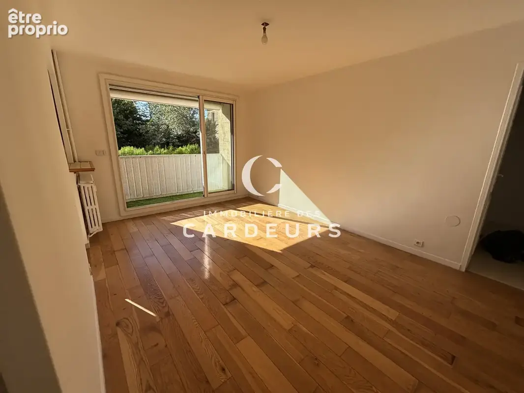 Vente appartement de type 3, centre ville à pied, stationnement, balcon, cave - photo 4