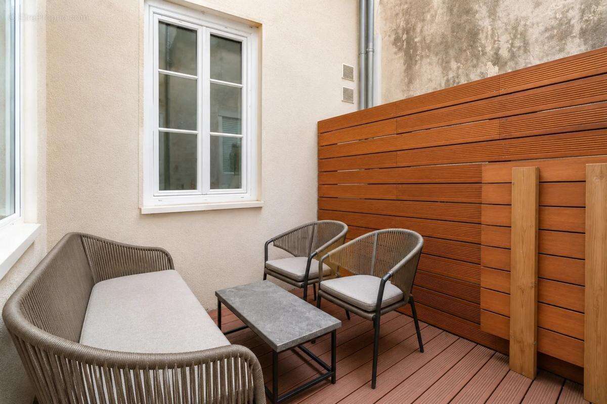 Appartement de 4 pièces de 118 m² à Nîmes - photo 13