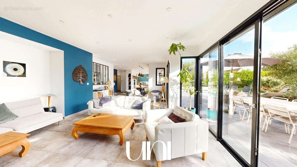 Maison à DOUVRES-LA-DELIVRANDE