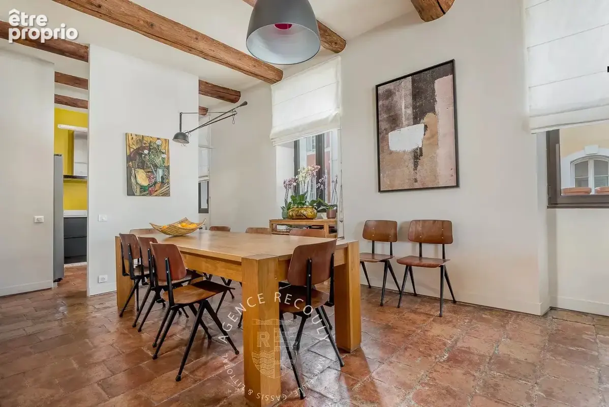 Vieux Port / Appartement Type 4  en première ligne - photo 8