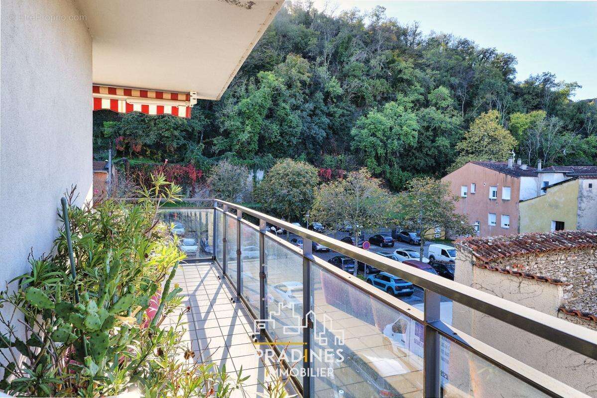 Appartement à GIVORS