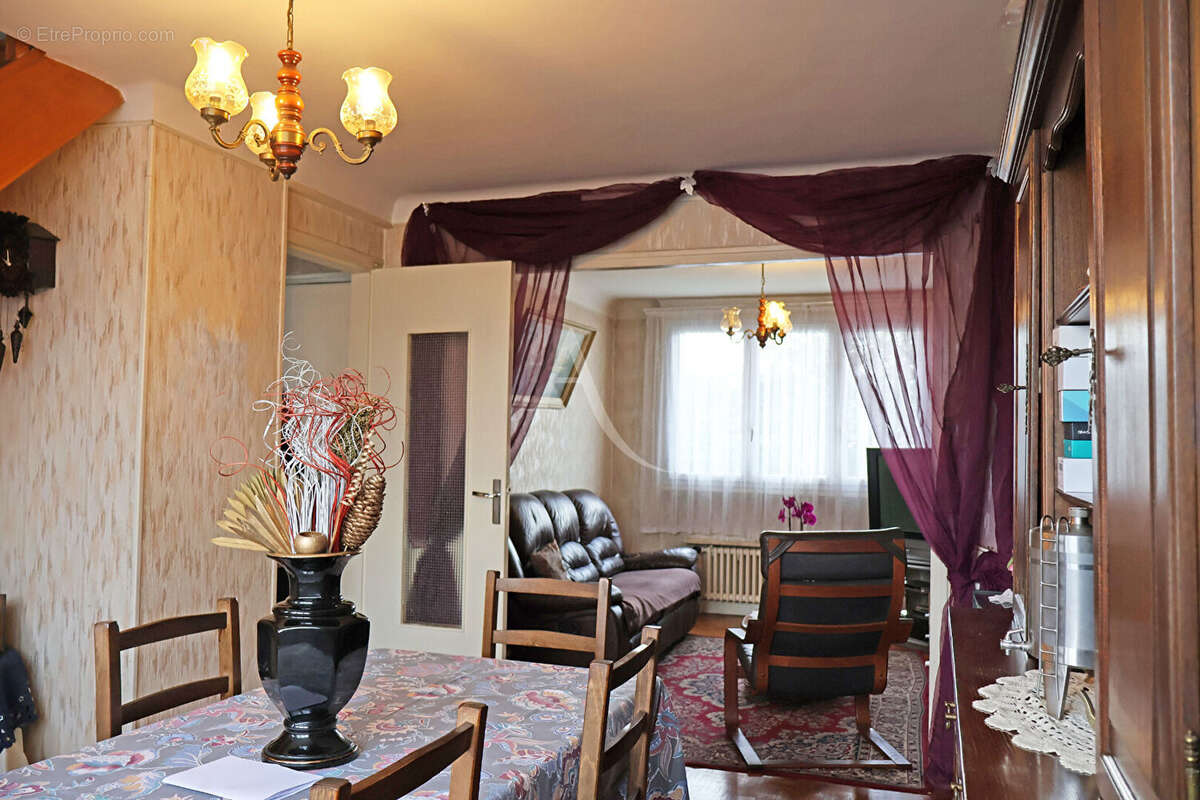 Maison à NEUILLY-SUR-MARNE