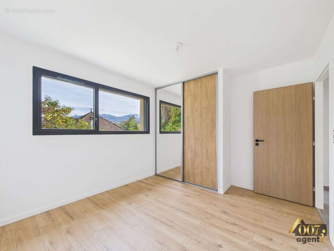 Appartement à MONTMELIAN