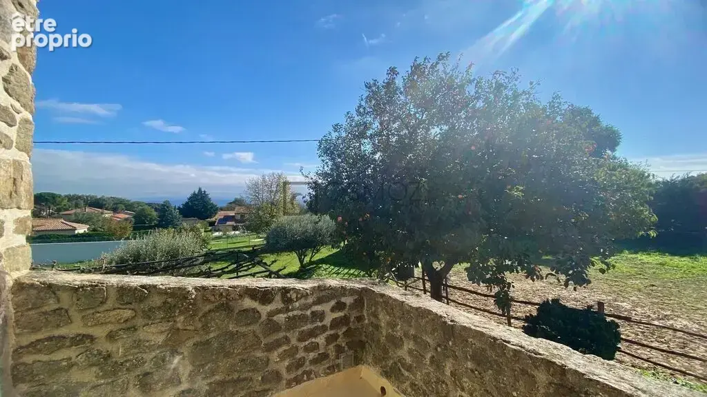 Authentique, maison en pierre avec gîte indépendant - photo 11