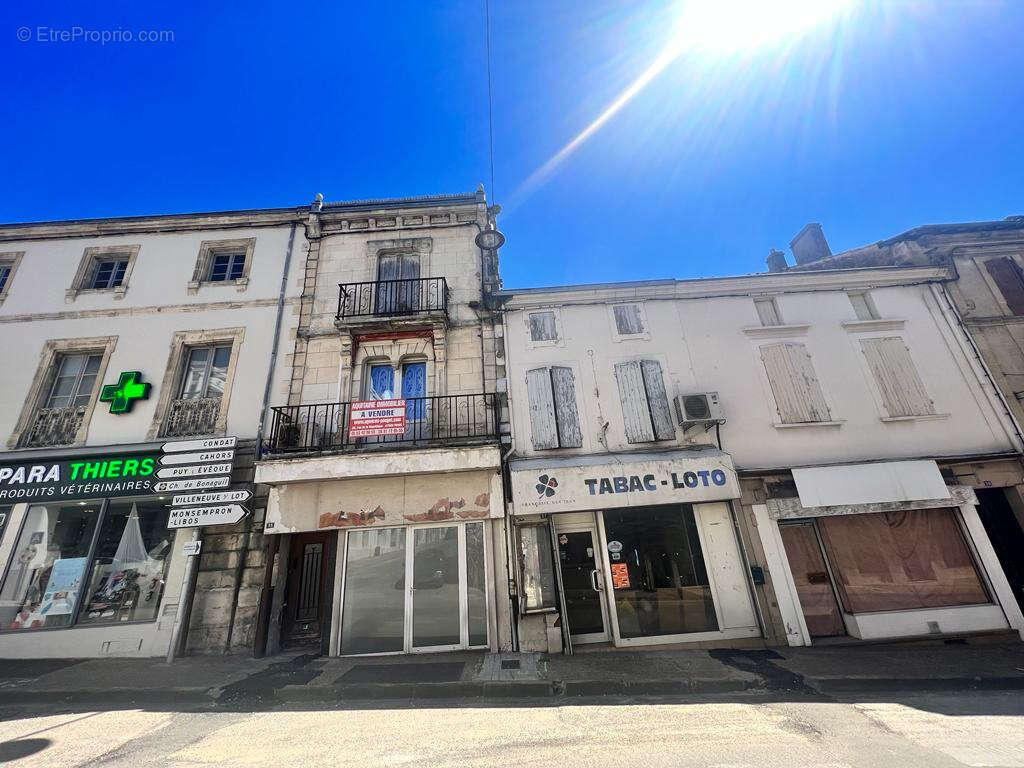 Maison à FUMEL