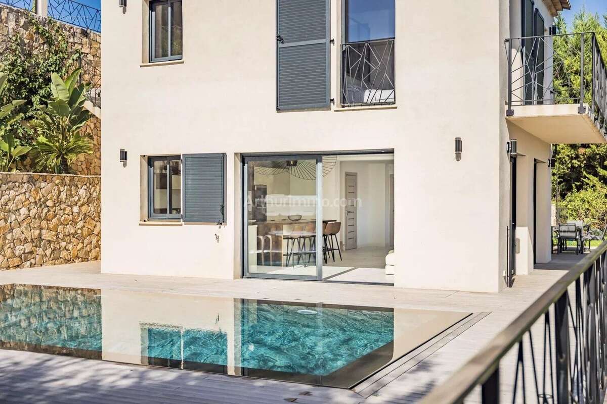 Maison à CAGNES-SUR-MER