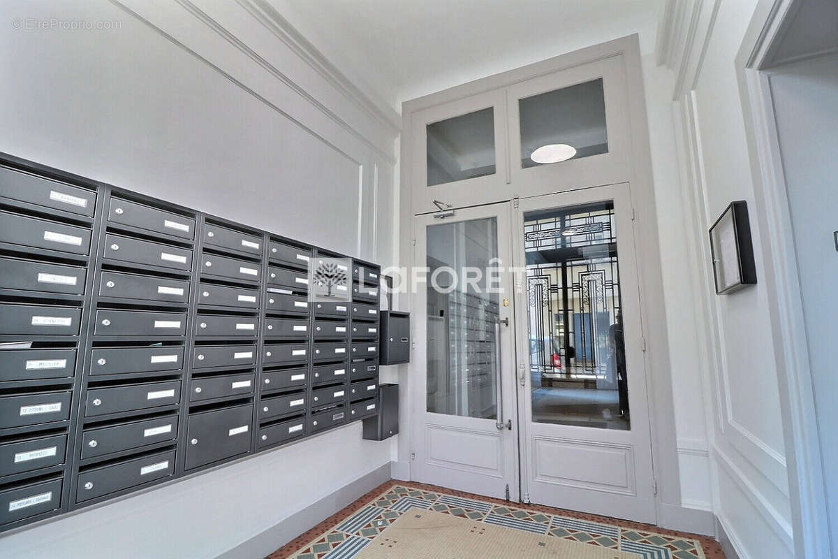 Appartement à PUTEAUX