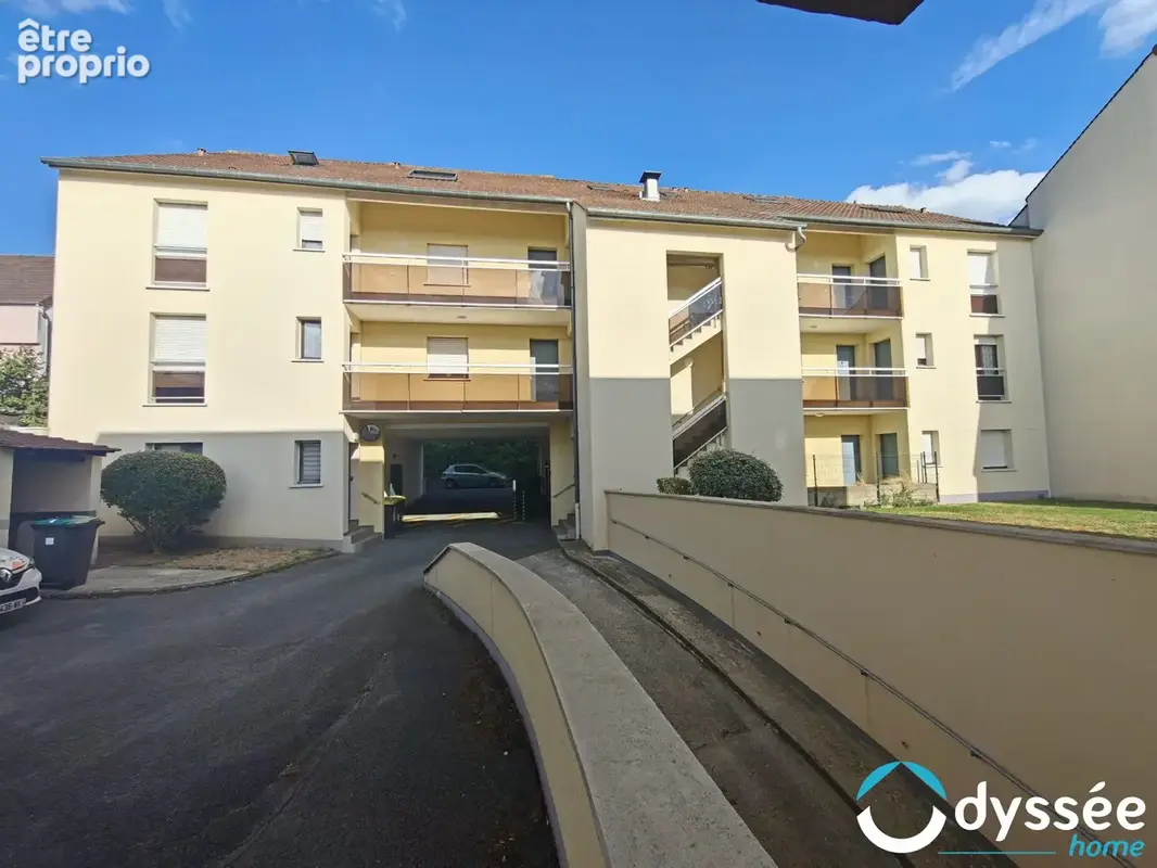 Appartement 4 pièces 62 m² à vendre à Ozoir-La-Ferriere (77330) - photo 2