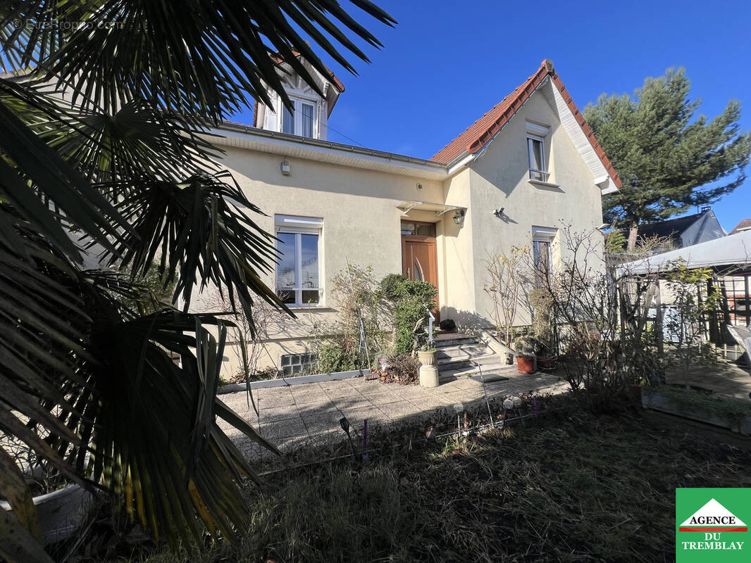 Maison à CHAMPIGNY-SUR-MARNE