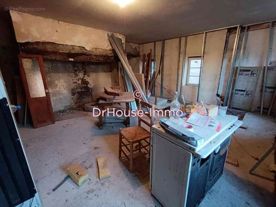 Maison à PERPEZAC-LE-BLANC