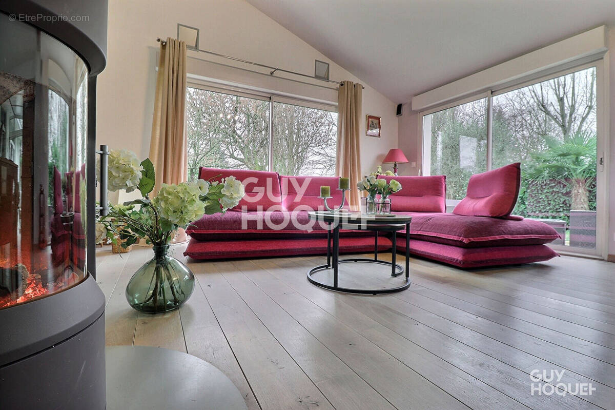 Maison à SAINT-MICHEL-SUR-ORGE