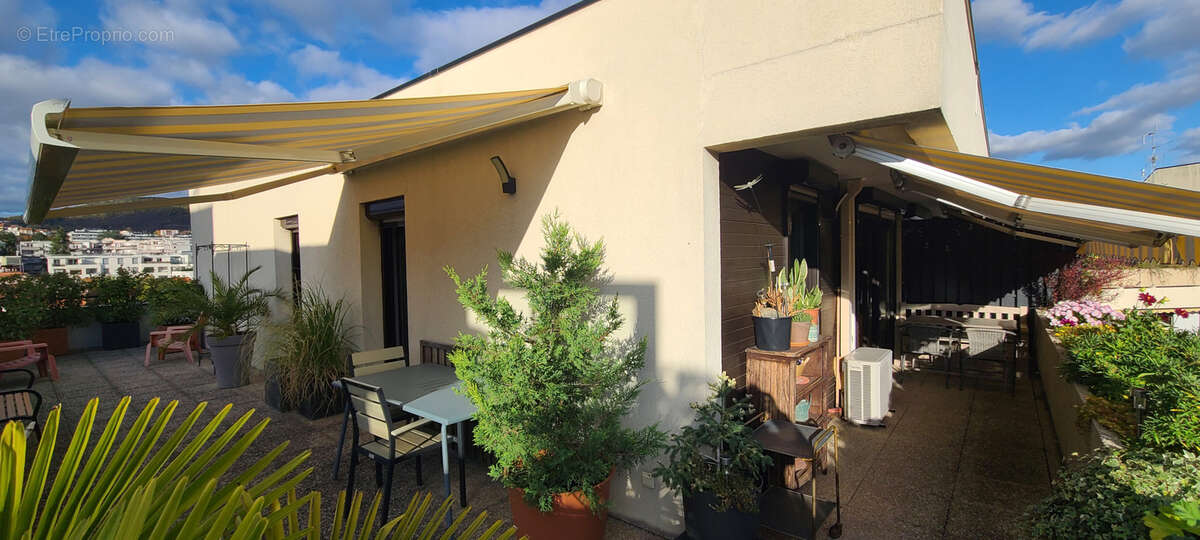 Appartement à CHAMALIERES