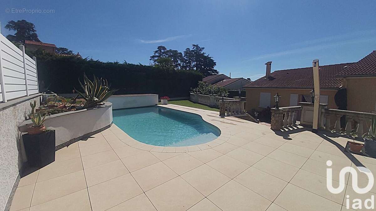 Photo 2 - Maison à SAINT-MARTIN-LA-PLAINE