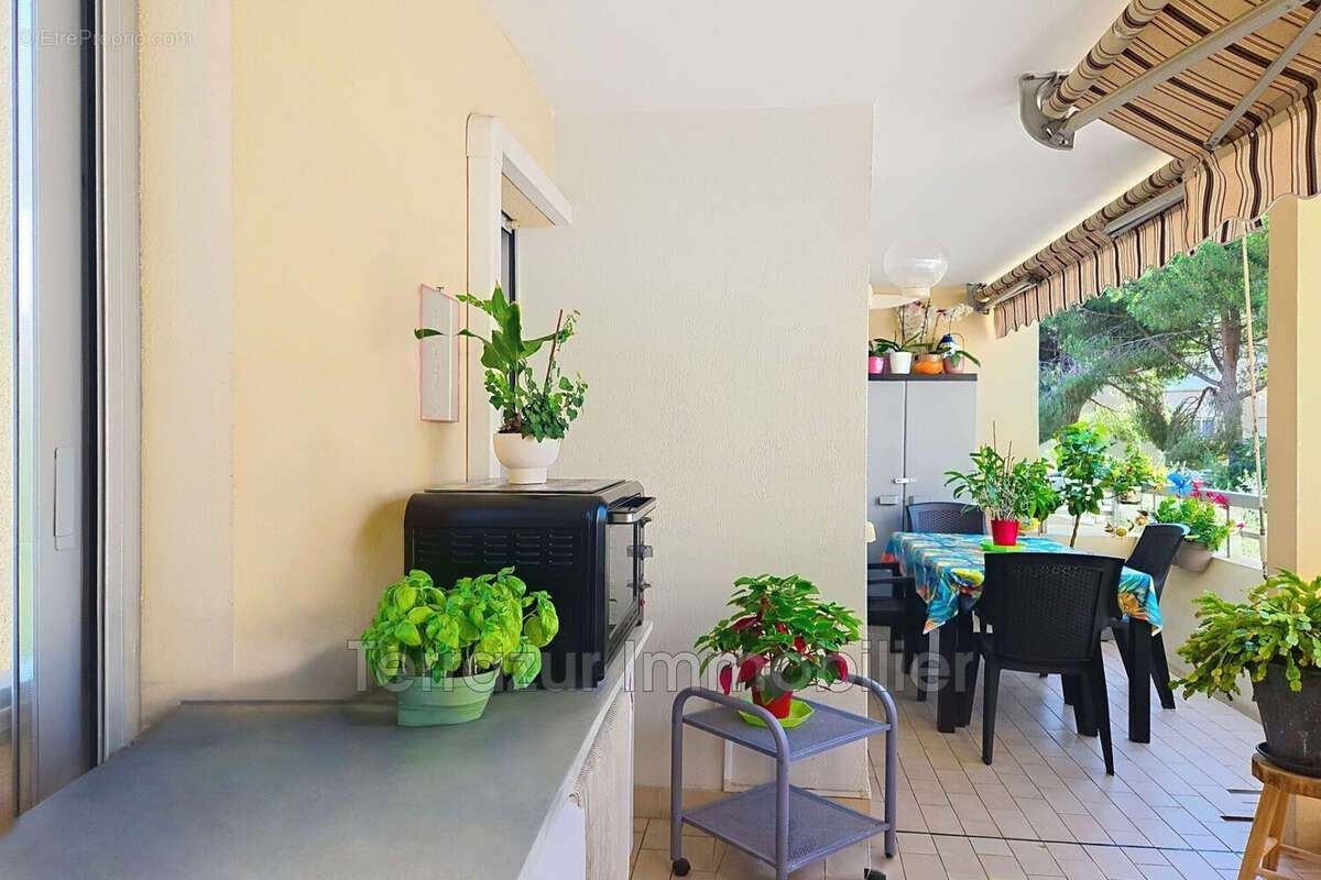 Appartement 45 m² à Vallauris  - photo 8