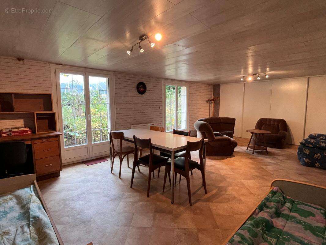 Maison à SAINT-DENIS-EN-VAL