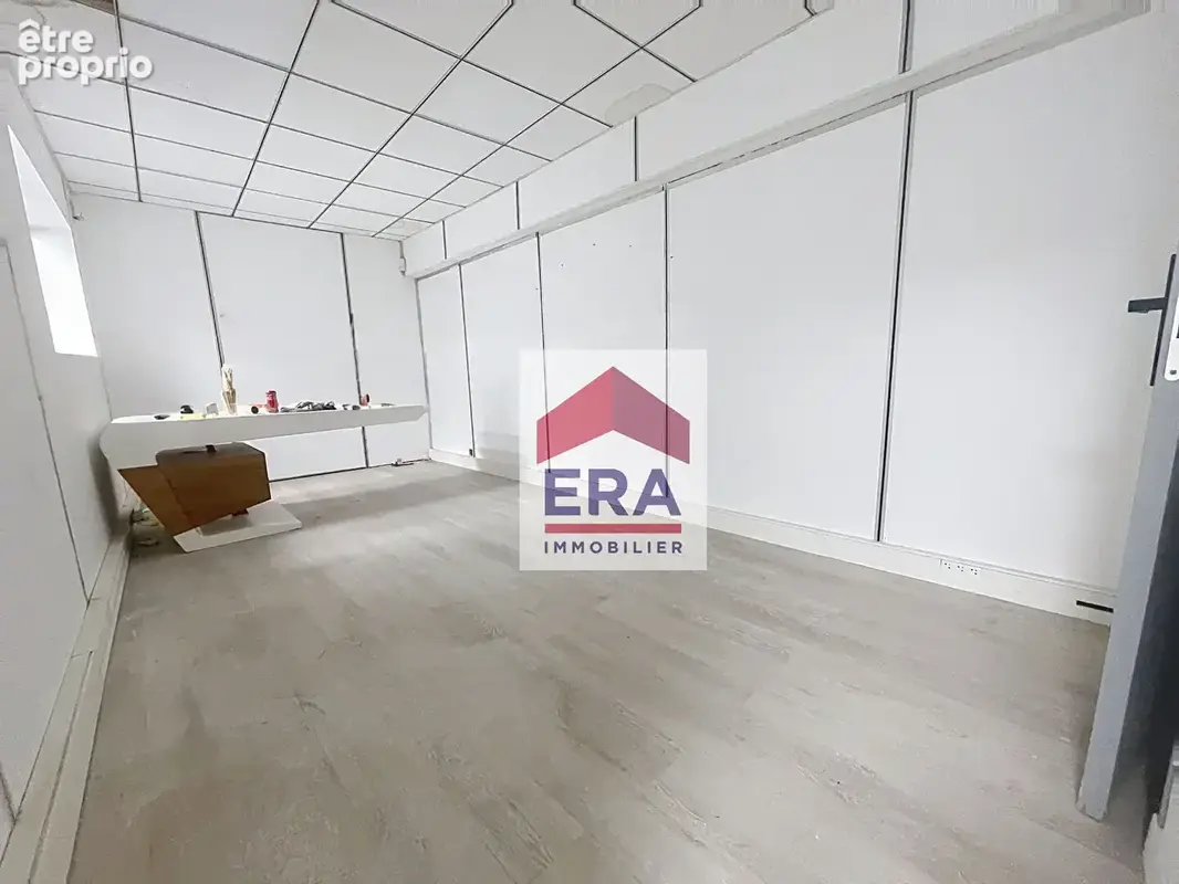 Local commercial 130m² à marseille 14e arrondissement - photo 4
