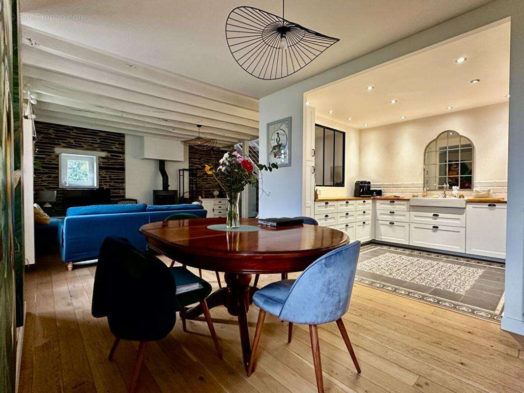 Maison à SAINT-JUST